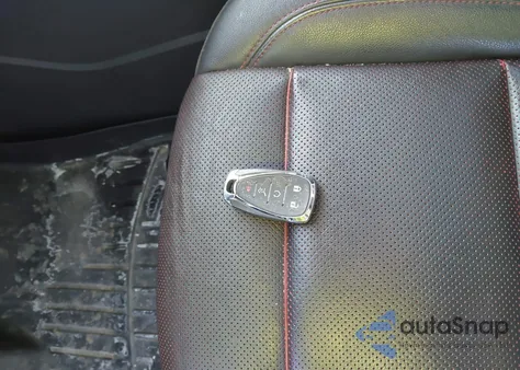 2019 Chevrolet Blazer Rs from USA, damaged, VIN 3GNKBJRS8KS584891